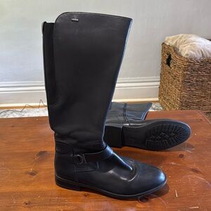 Clarks Zip Up Waterproof Black Leather Riding Boots #26102756, Size: 10M